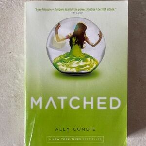 Matched by Ally Condie Book